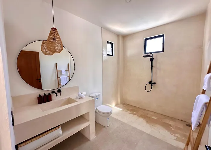 Villa View 2br Nam With Pool, Seseh Canggu